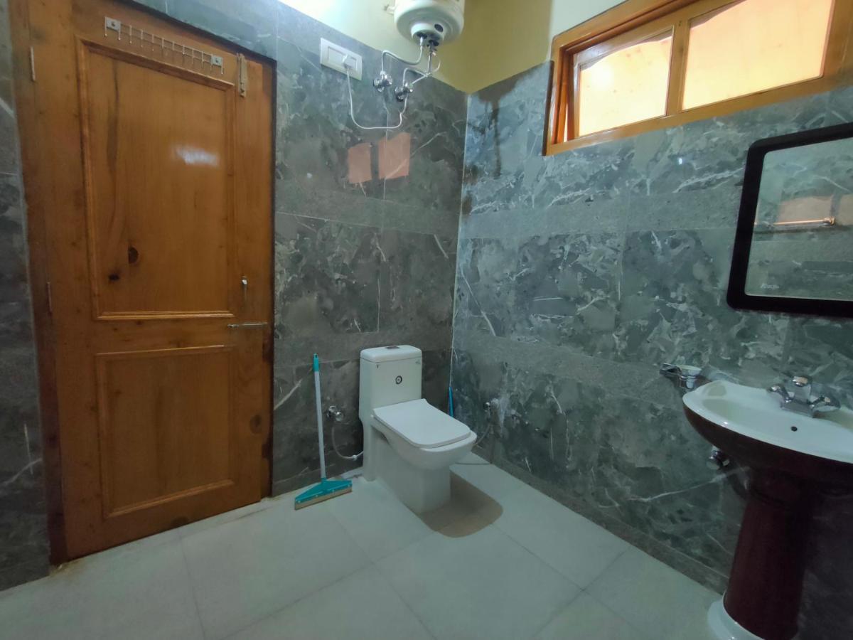 Hotel Anupam By Mid Orchard, Kasol Εξωτερικό φωτογραφία